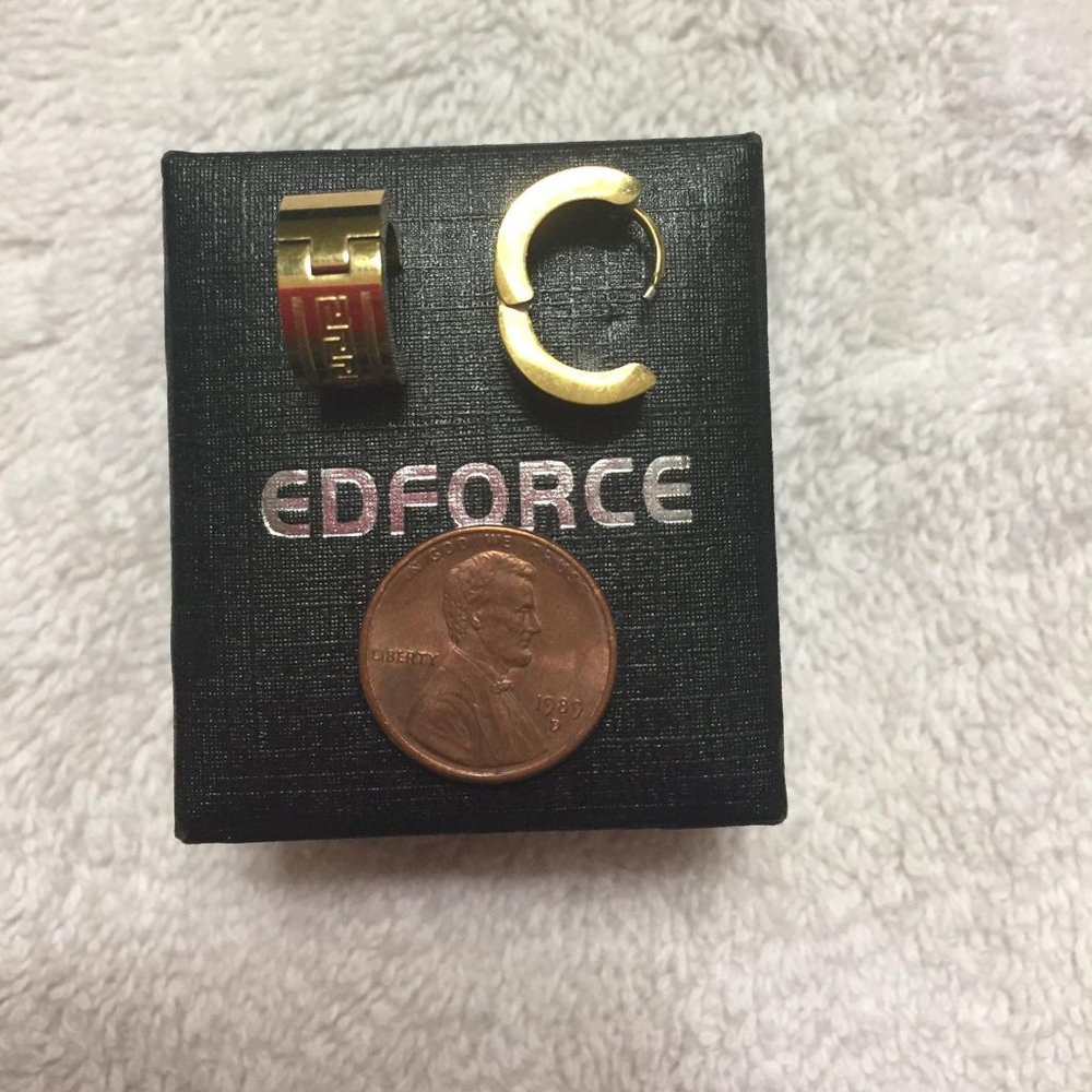 EdForce Stainless Steel Gold Hoop Gold Earrings - Picture 8 of 16